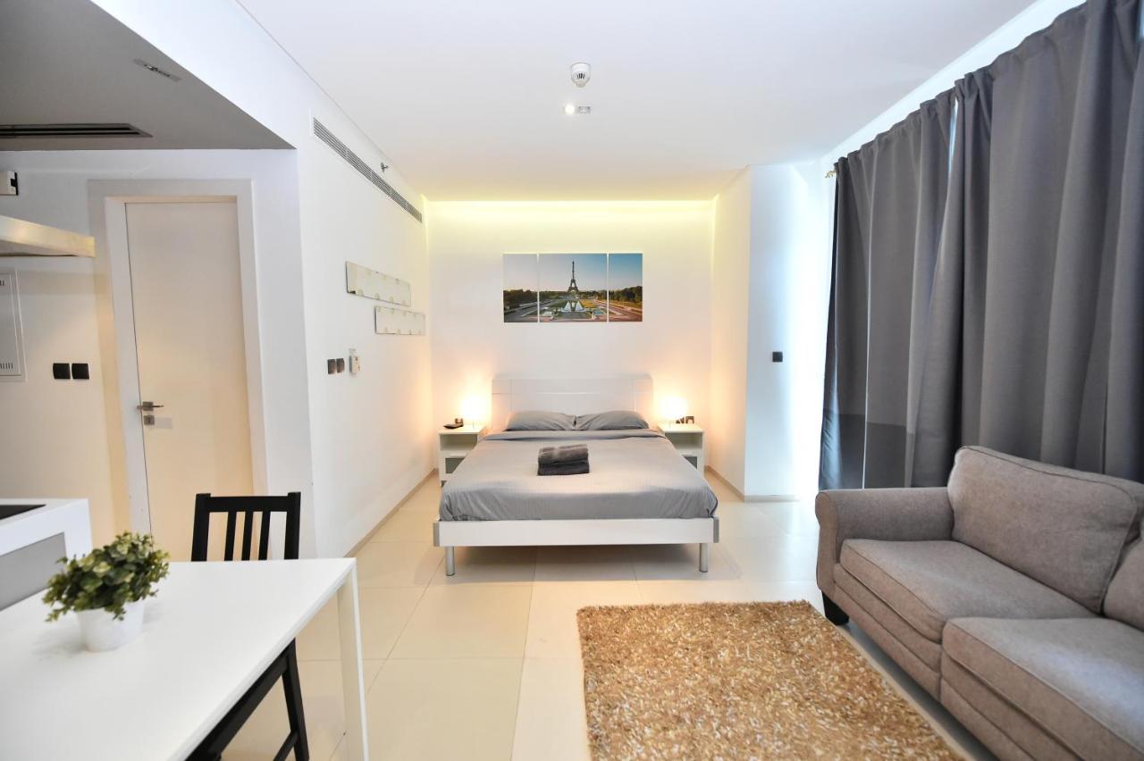 Cozy Studio Apt In Marina - Near Metro, Beach & Mall Apartment Dubai Exterior foto